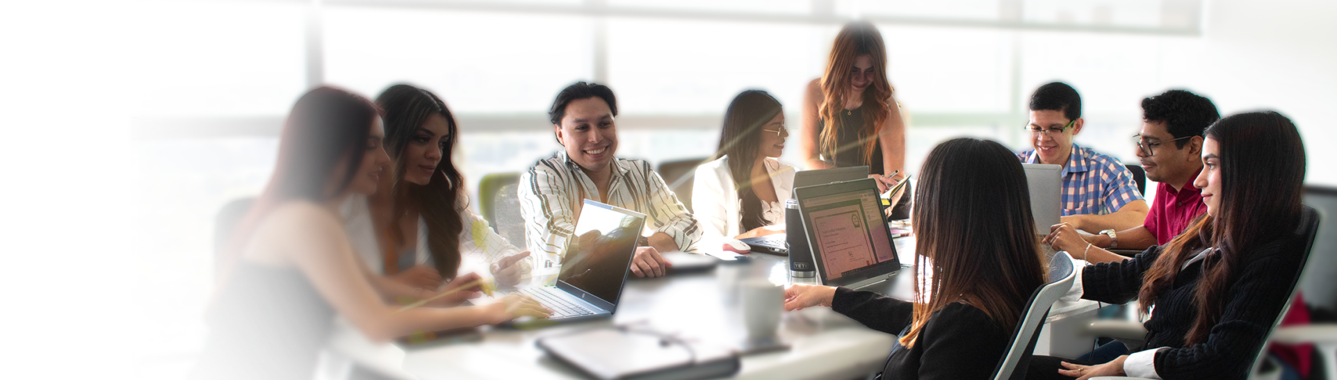 Pliret team in San Salvador offices
